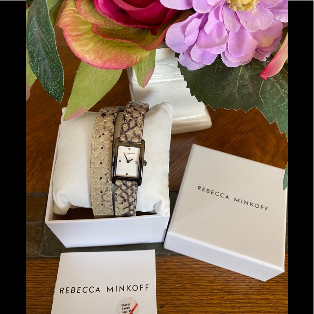 🌺REBECCA MINKOFF LADIES WATCH 🌺